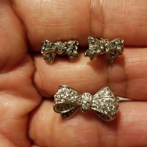 Juicy Couture earnings & ring set